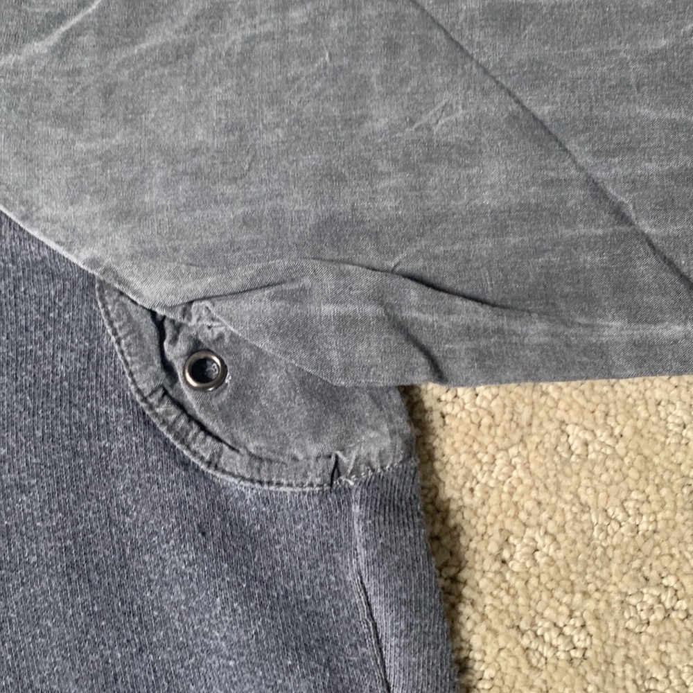 Sweatshirt with fabric shirt-style sleeves - Picture 2 of 4